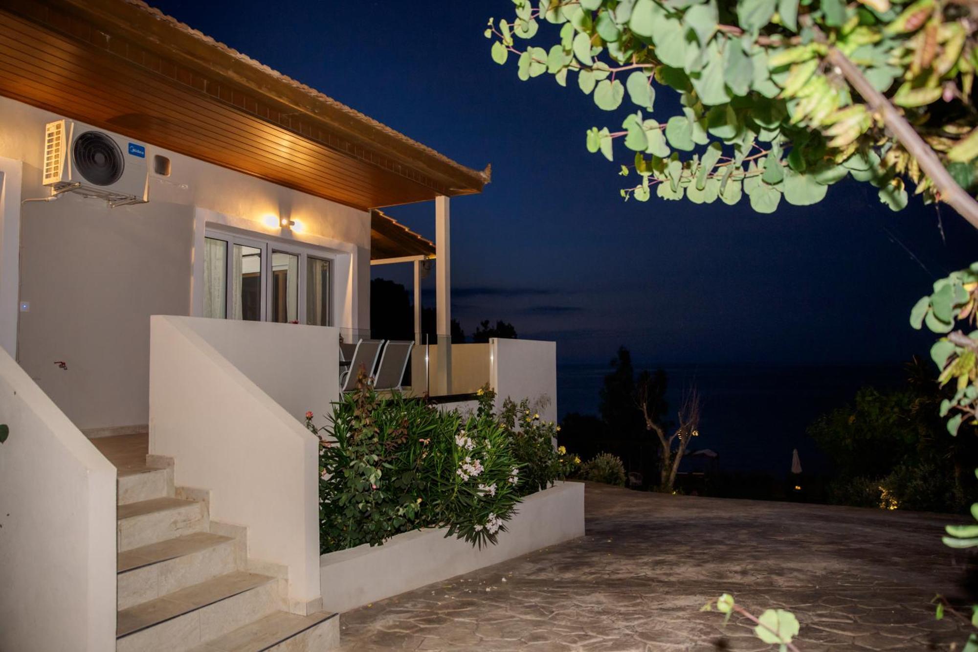 Angelina Vilă Alykes (Zakynthos)